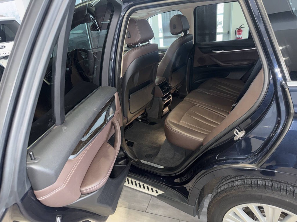 2016 BMW X5 Image 17