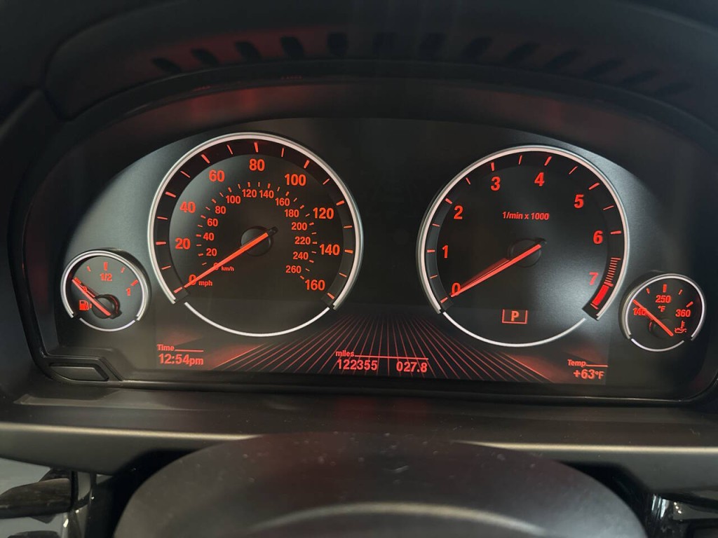 2016 BMW X5 Image 24