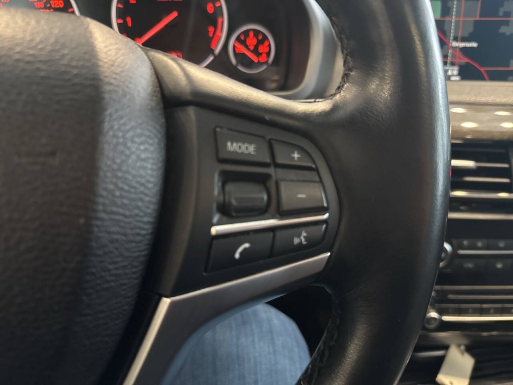 2016 BMW X5 Image 25