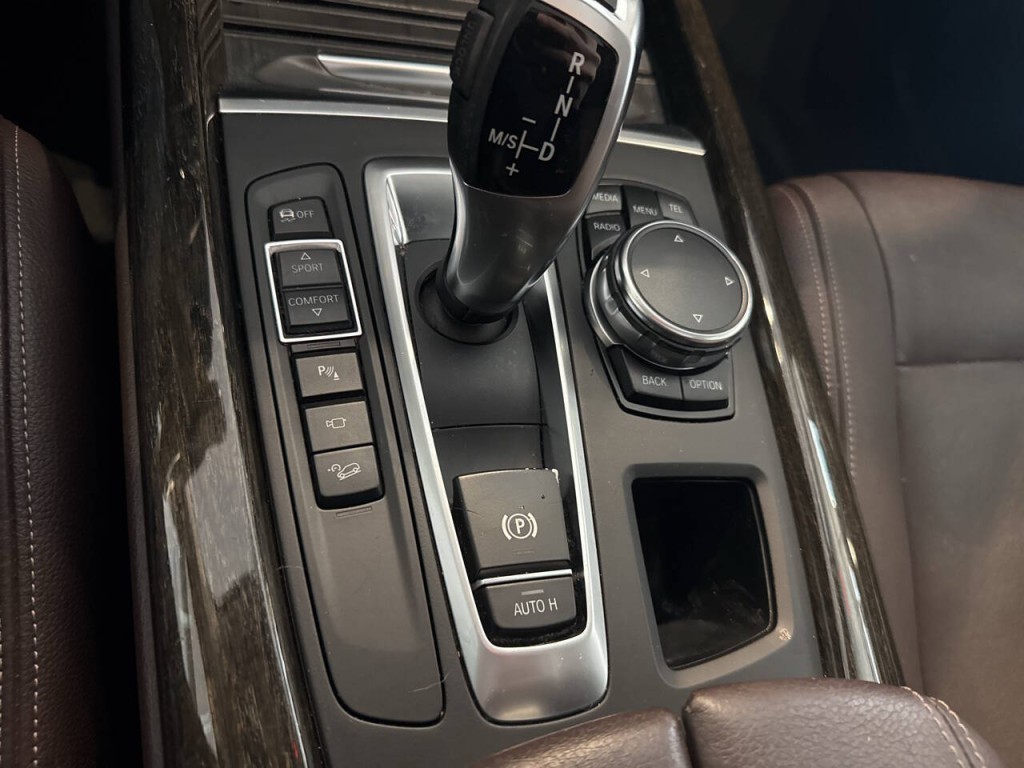 2016 BMW X5 Image 27