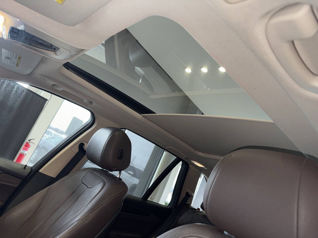 2016 BMW X5 Image 28