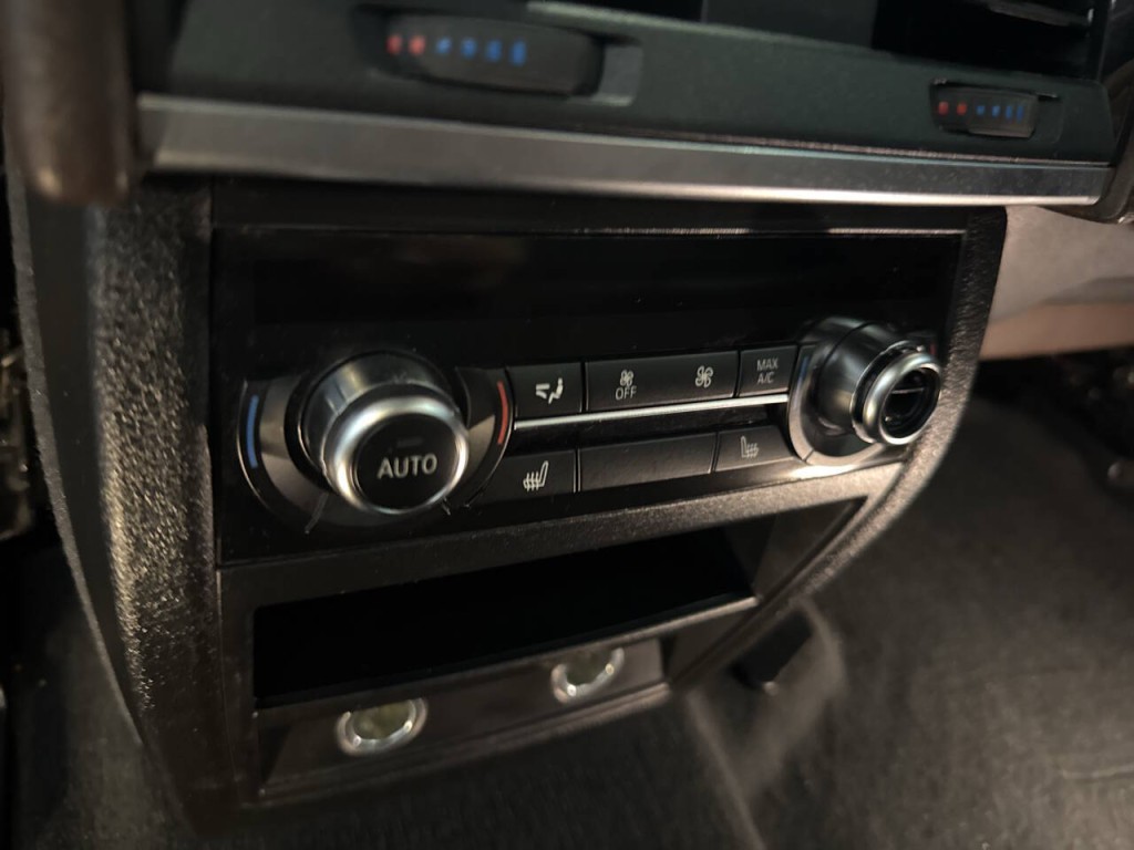 2016 BMW X5 Image 30