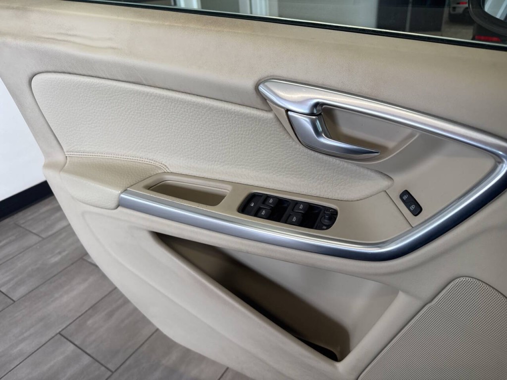 2012 Volvo S60 Image 26