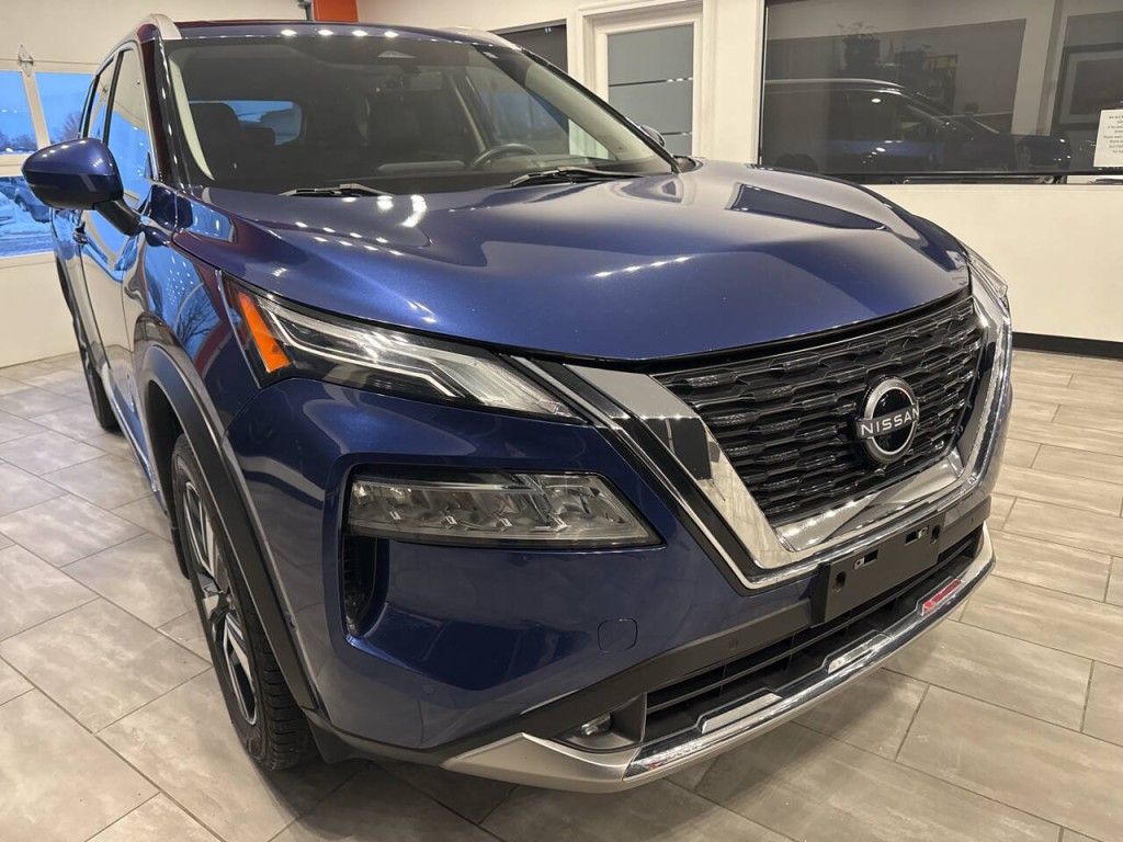 2022 Nissan Rogue Image 2