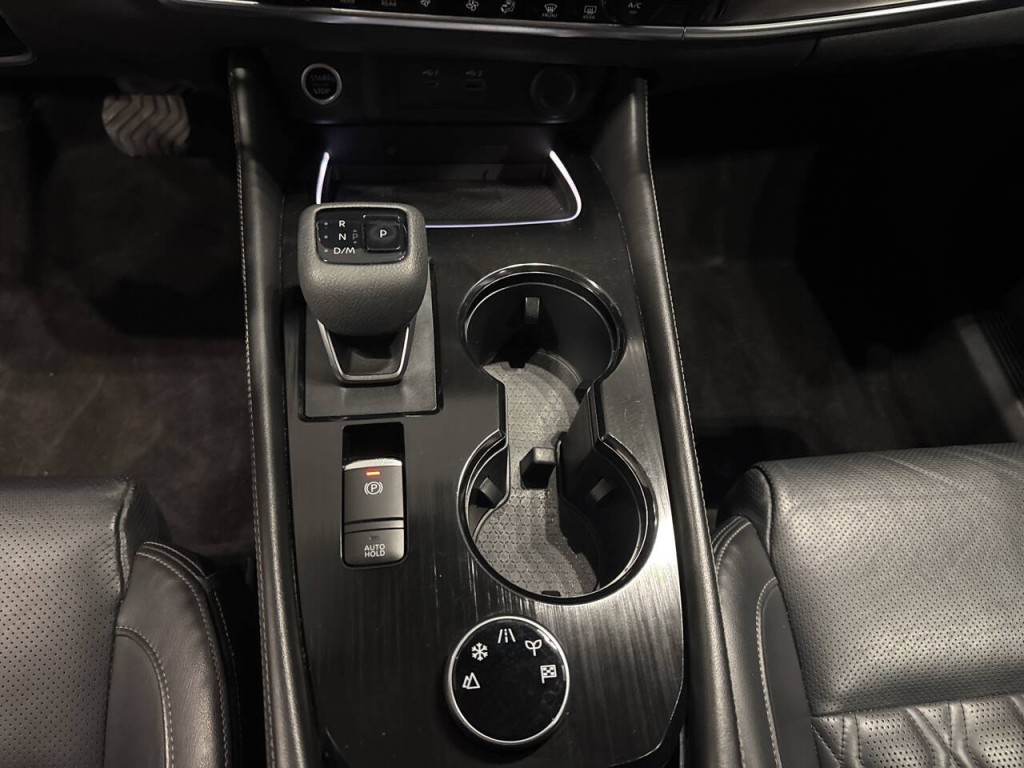 2022 Nissan Rogue Image 25