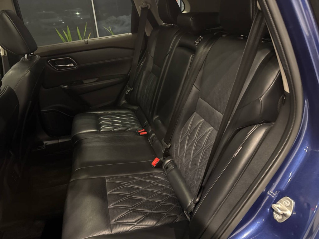 2022 Nissan Rogue Image 35