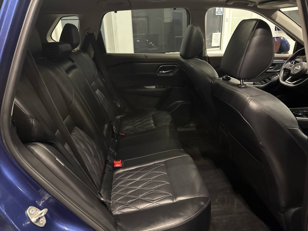 2022 Nissan Rogue Image 44