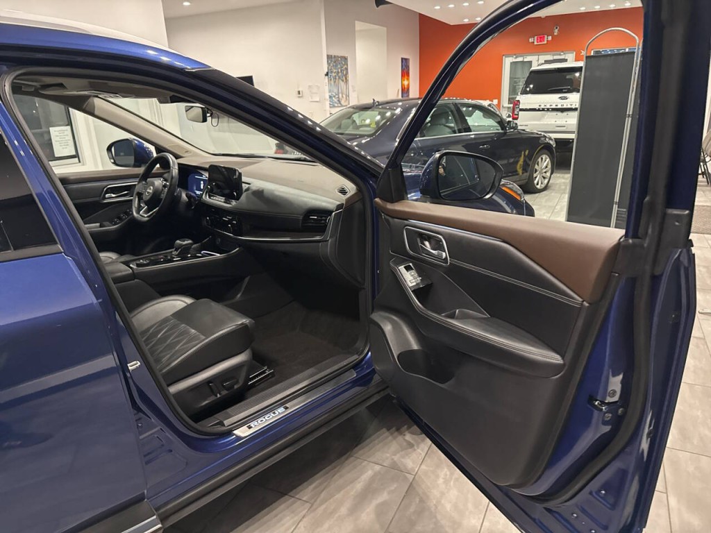 2022 Nissan Rogue Image 45