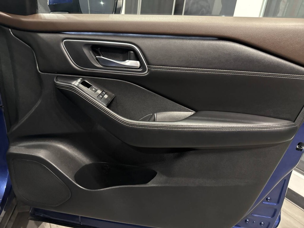 2022 Nissan Rogue Image 46