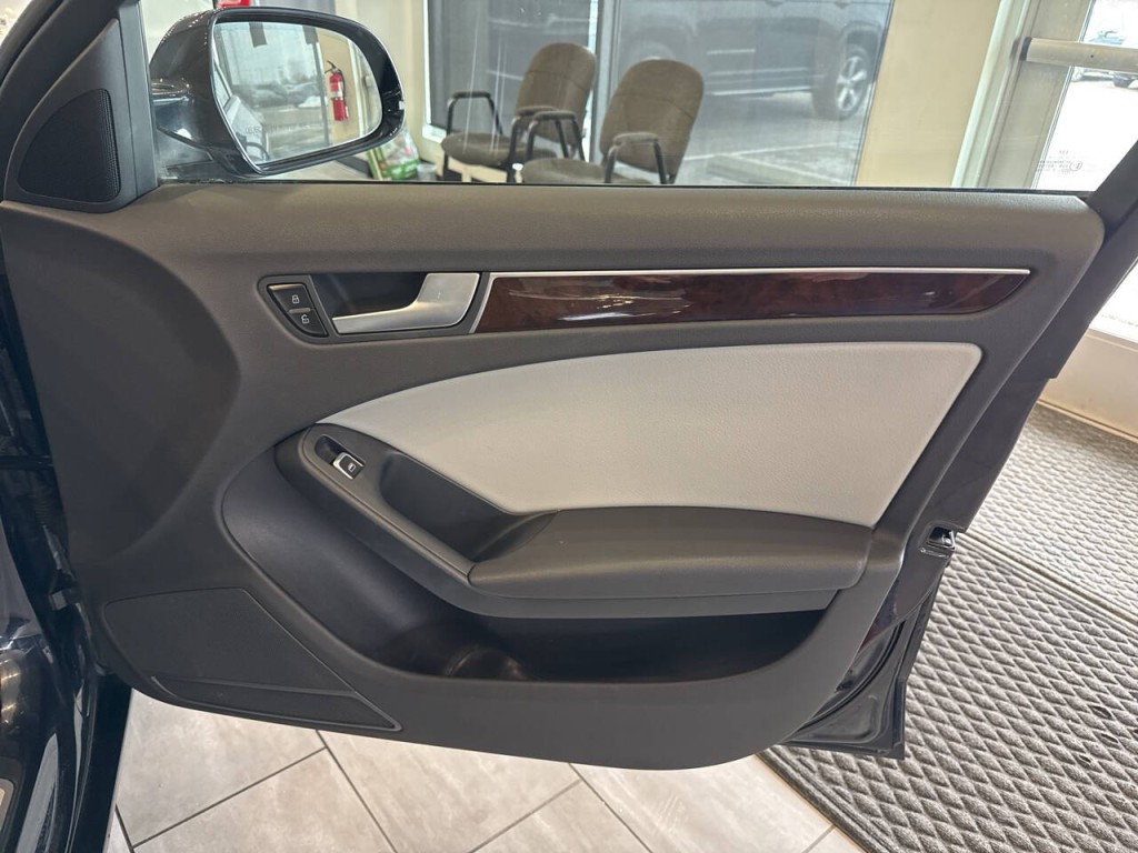 2013 Audi A4 Image 33