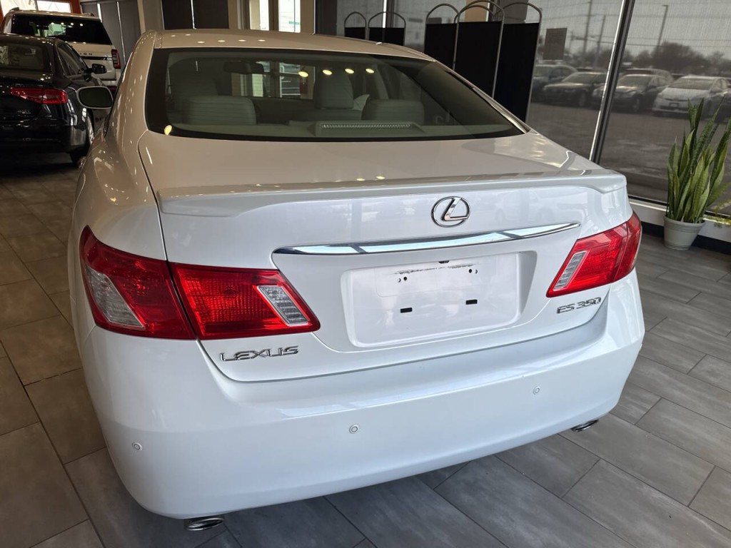 2008 Lexus ES 350 Image 10