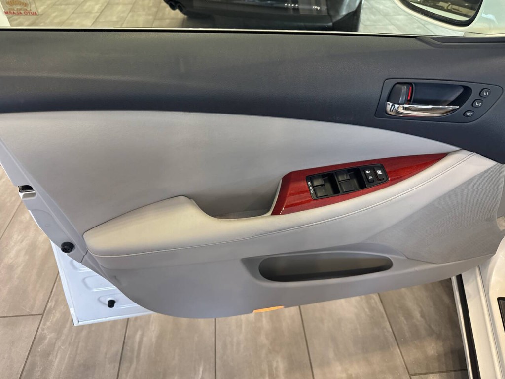 2008 Lexus ES 350 Image 19