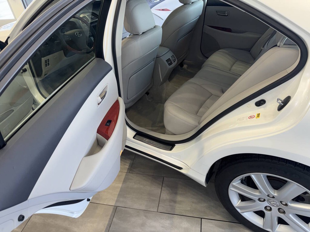 2008 Lexus ES 350 Image 20