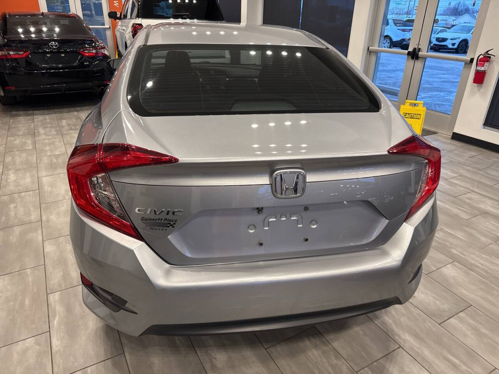 2017 Honda Civic Image 11