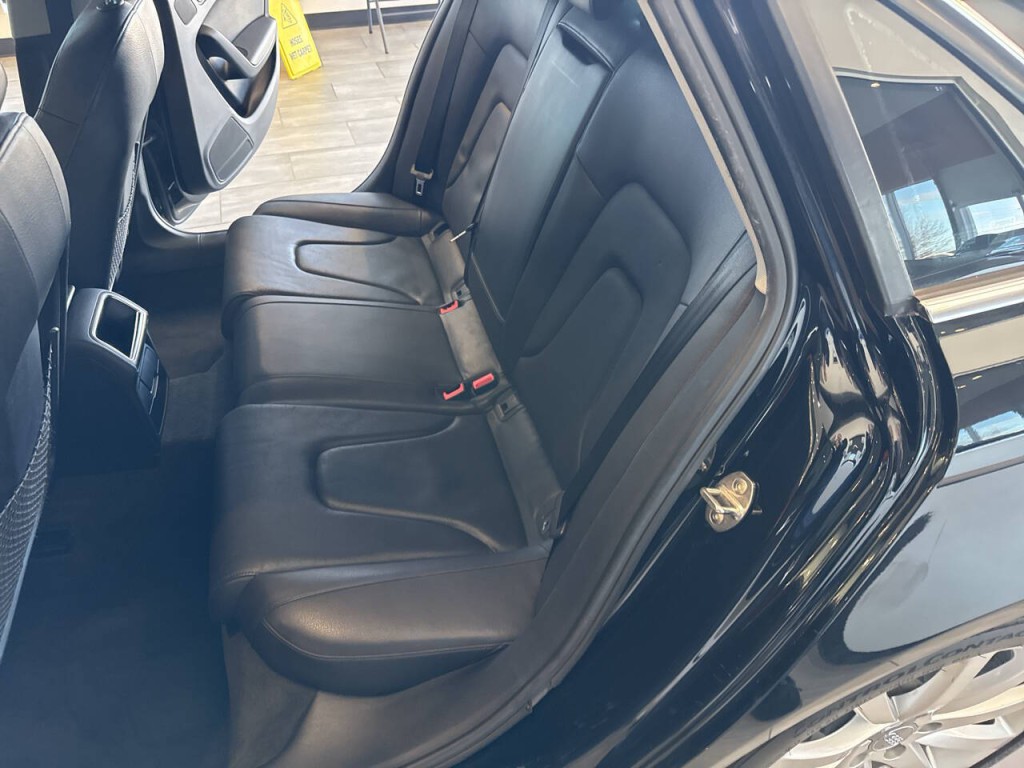 2013 Audi A4 Image 27