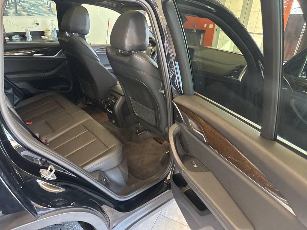 2018 BMW X3 Image 23