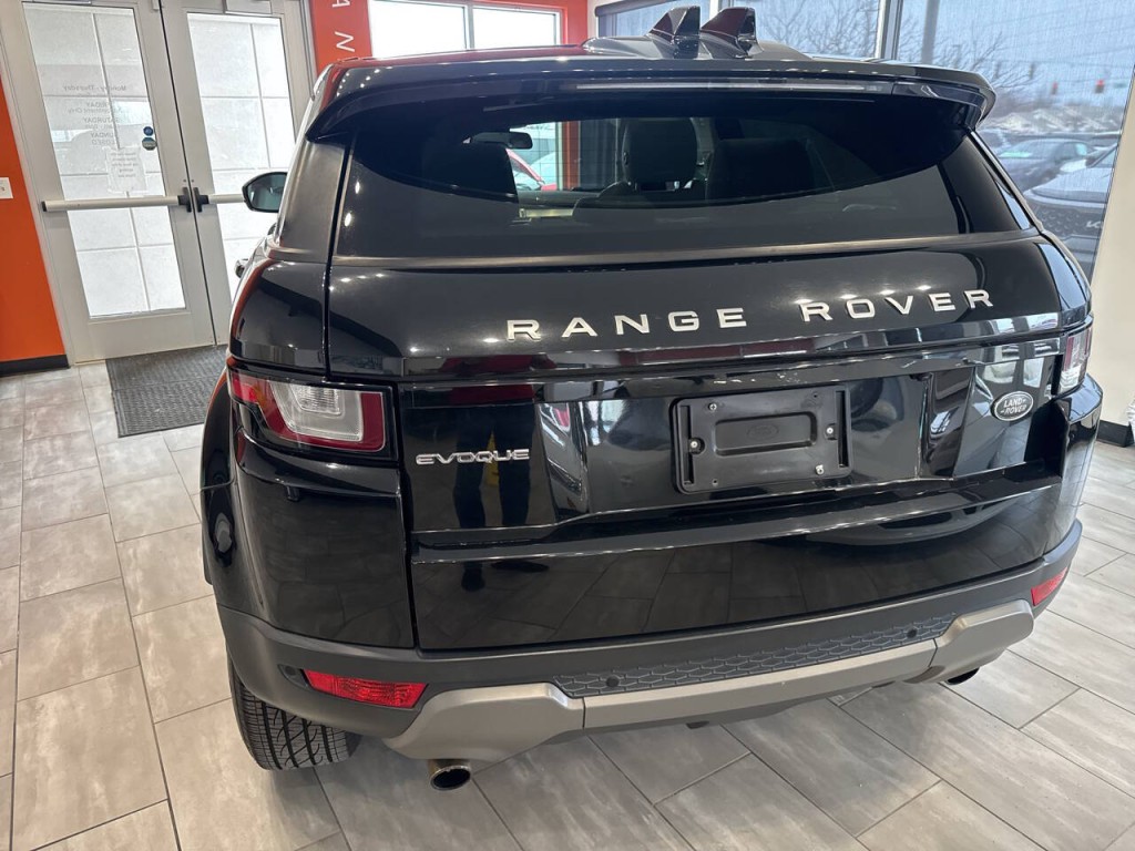 2016 Land Rover Range Rover Evoque Image 10