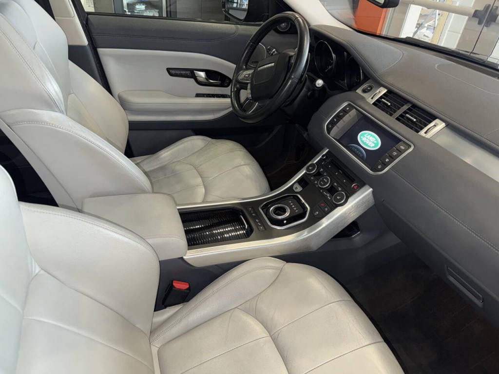 2016 Land Rover Range Rover Evoque Image 19