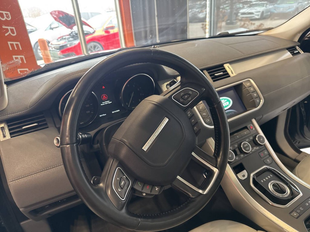 2016 Land Rover Range Rover Evoque Image 25