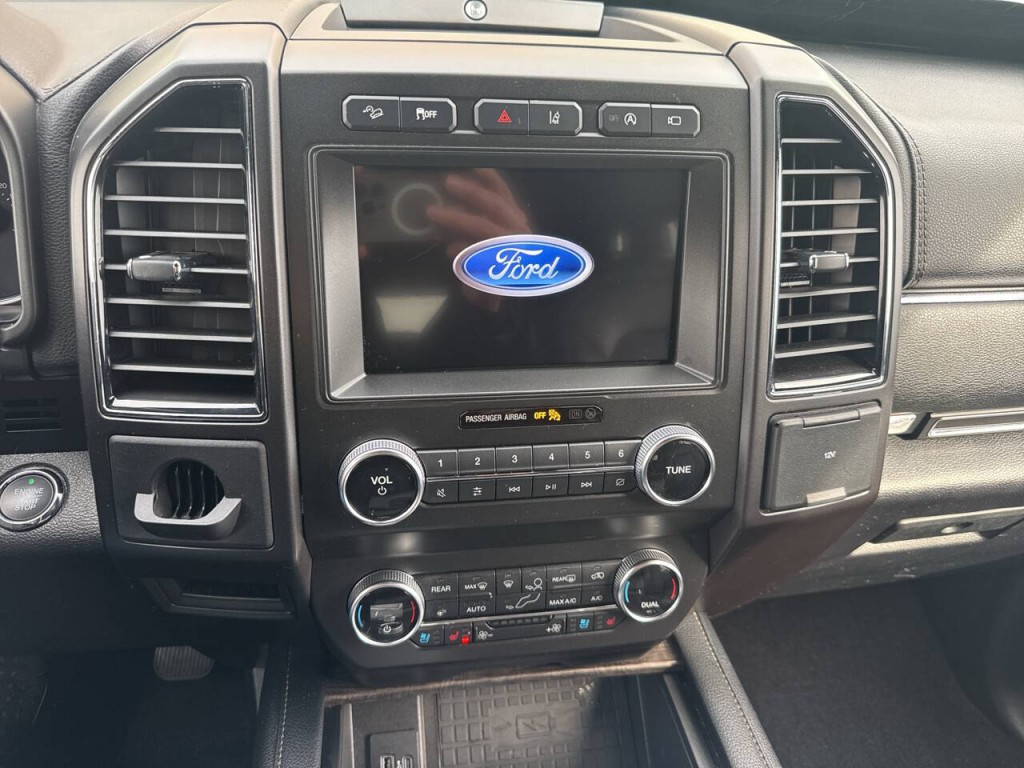 2021 Ford Expedition Image 25