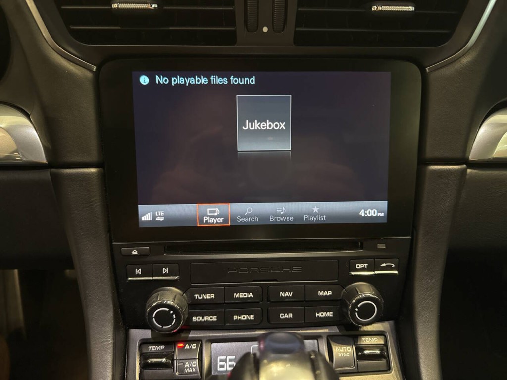 2019 Porsche 911 Image 19