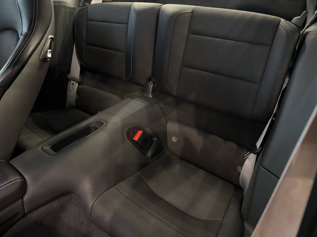 2019 Porsche 911 Image 26