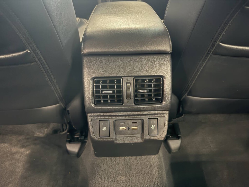 2019 Subaru Legacy Image 34