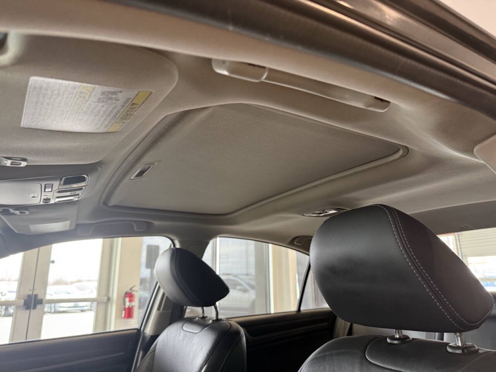 2019 Subaru Legacy Image 35