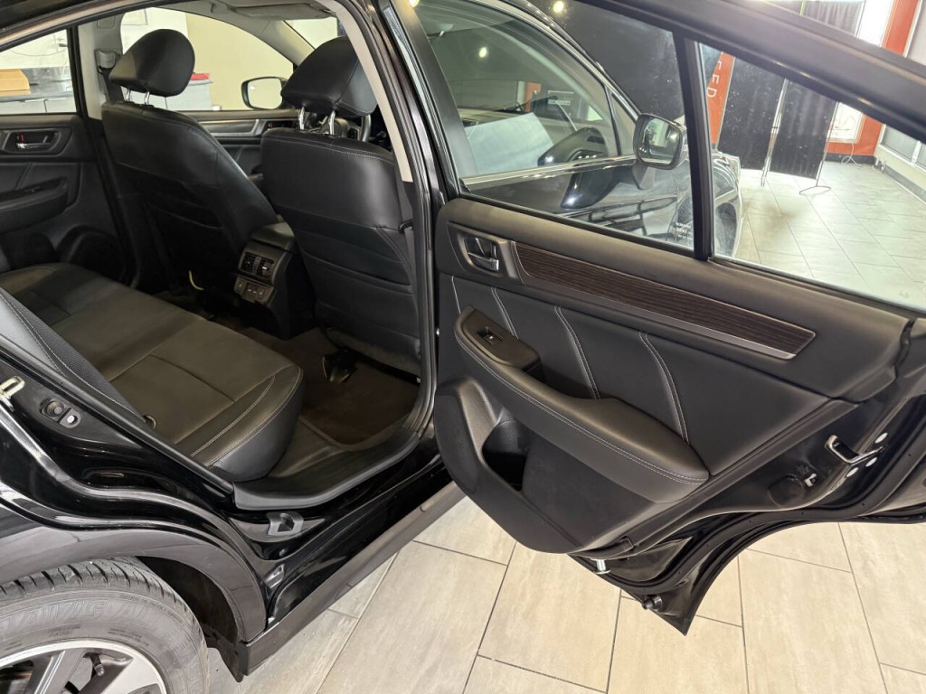 2019 Subaru Legacy Image 39