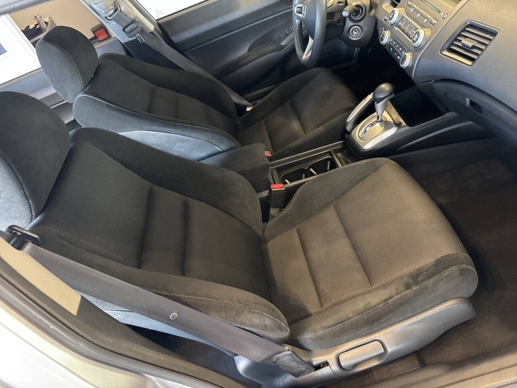 2010 Honda Civic Image 14