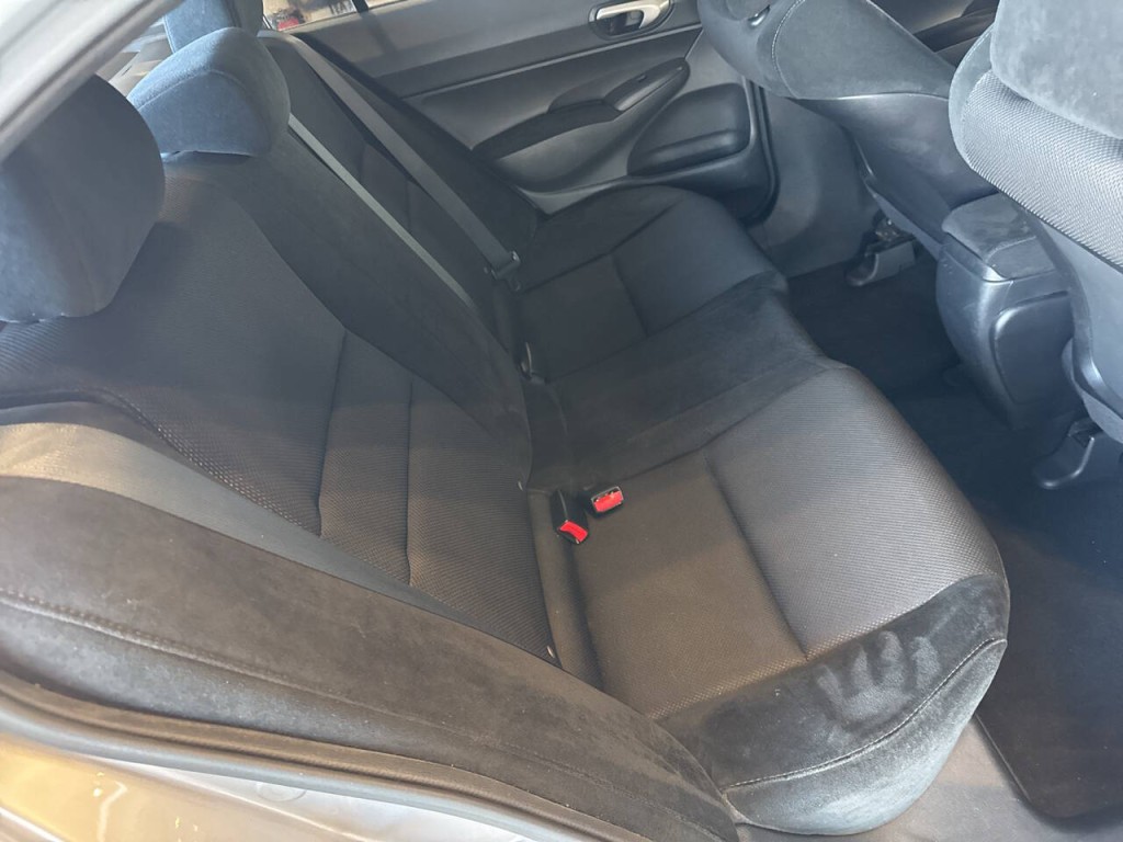 2010 Honda Civic Image 15