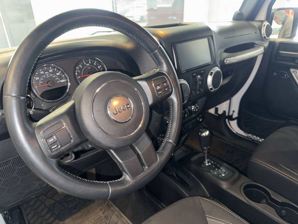 2014 Jeep Wrangler Unlimited Image 19