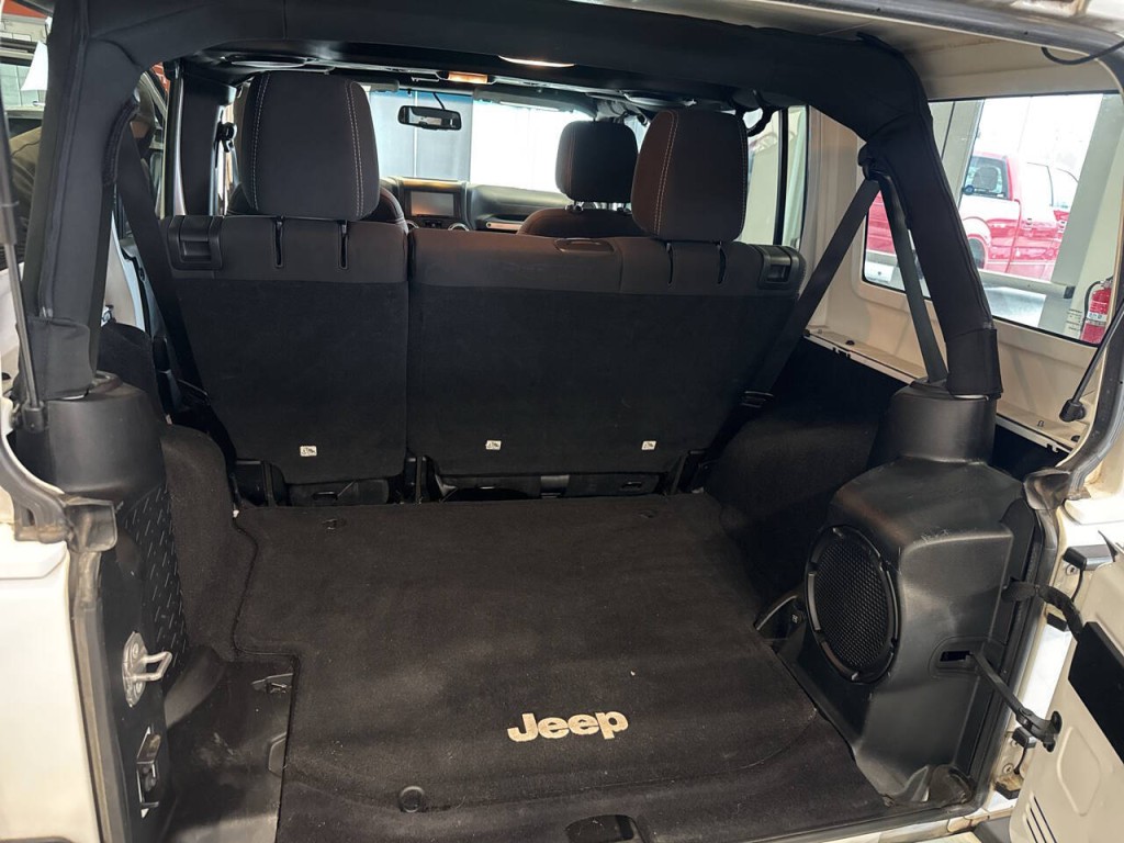 2014 Jeep Wrangler Unlimited Image 23