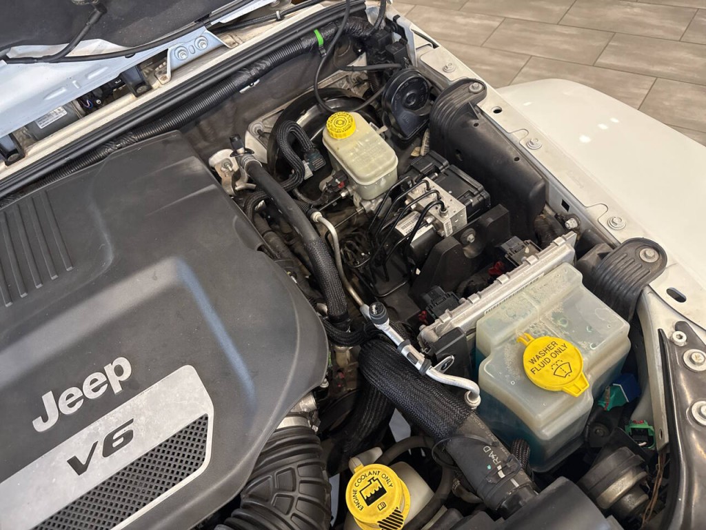 2014 Jeep Wrangler Unlimited Image 35