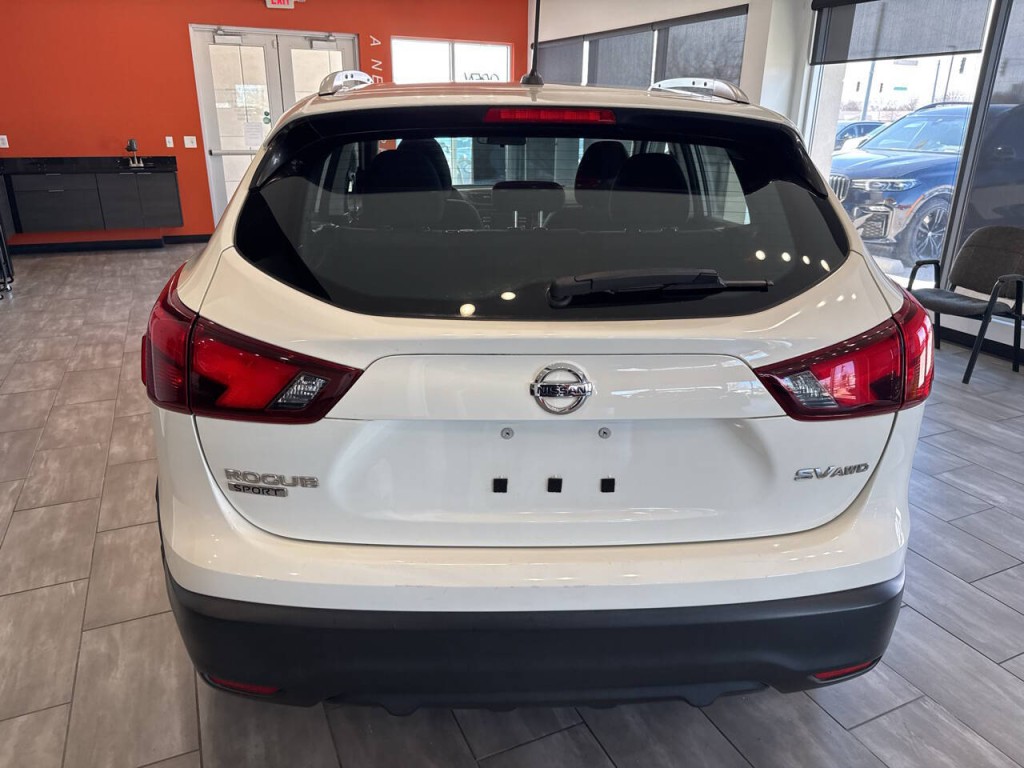 2017 Nissan Rogue Image 13