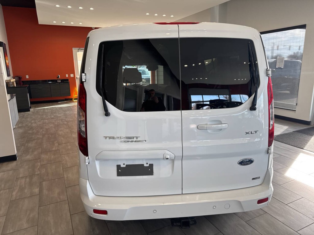 2022 Ford Transit Connect Image 11