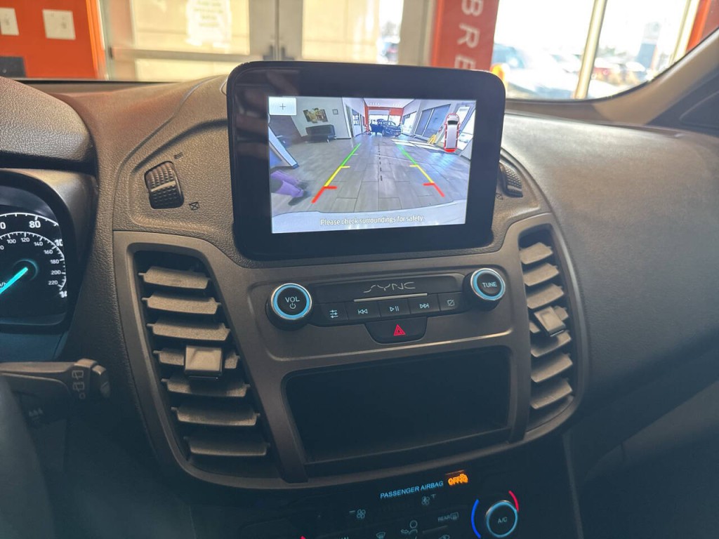 2022 Ford Transit Connect Image 25