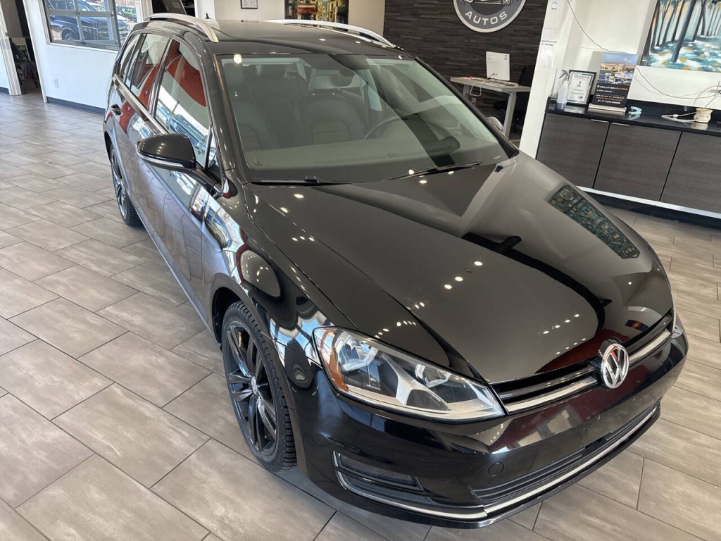 2017 Volkswagen Golf Image 3