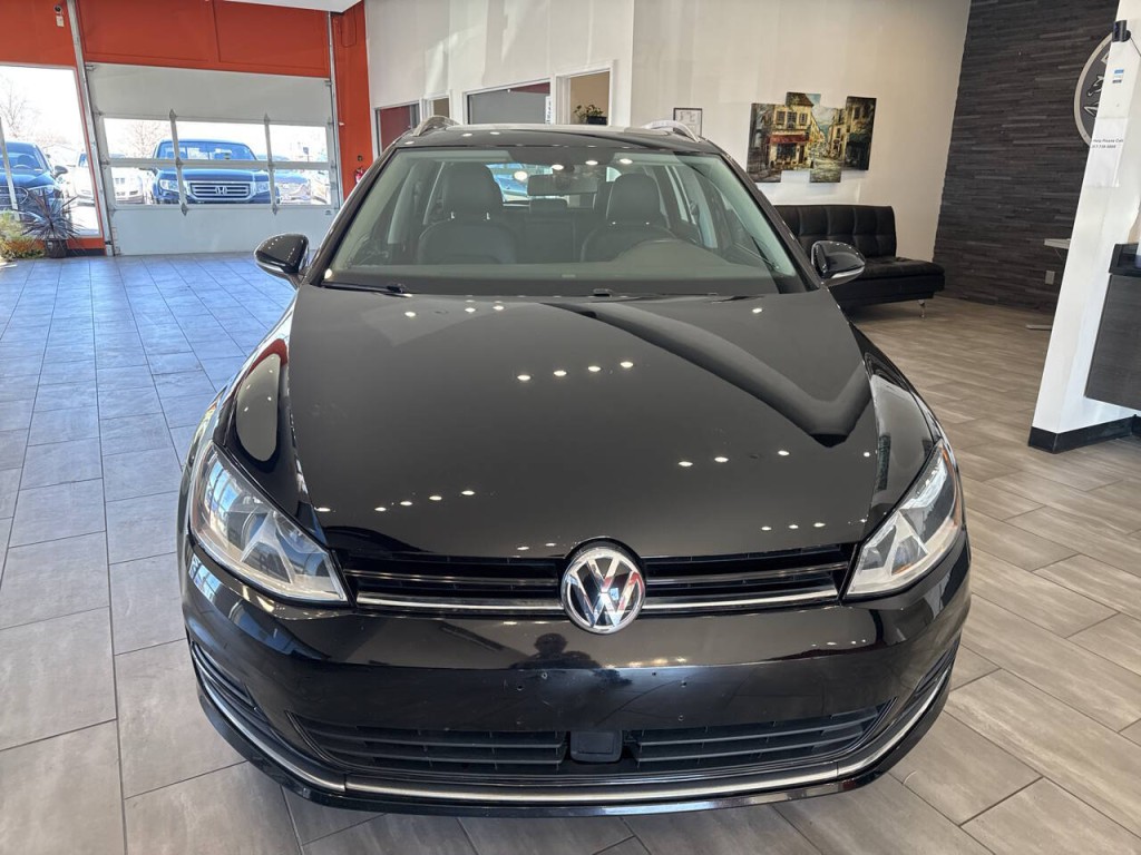 2017 Volkswagen Golf Image 9