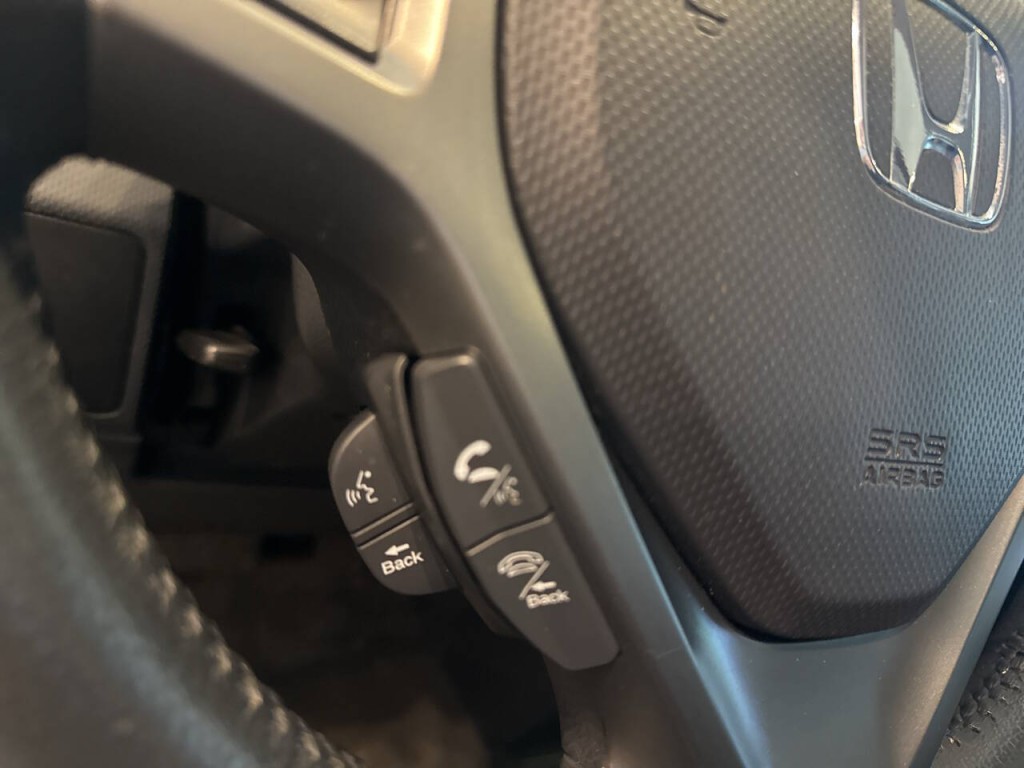 2013 Honda Ridgeline Image 17