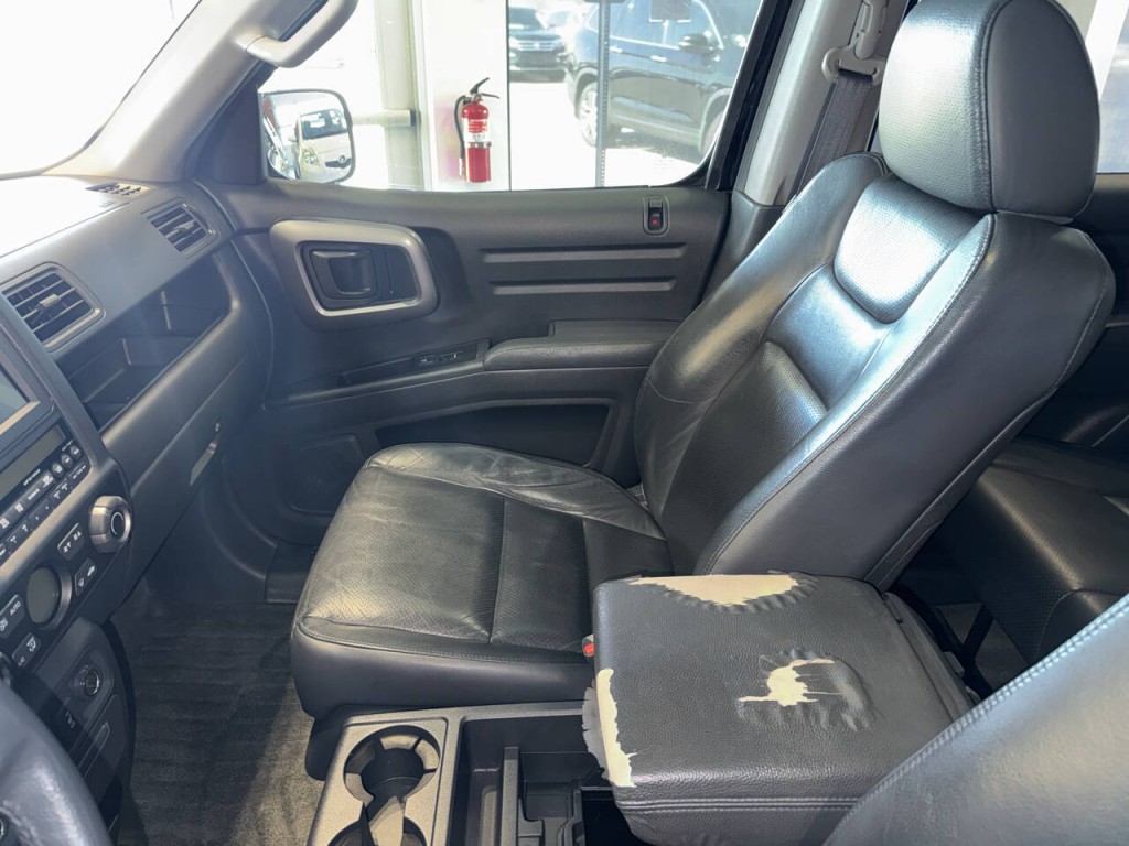 2013 Honda Ridgeline Image 22