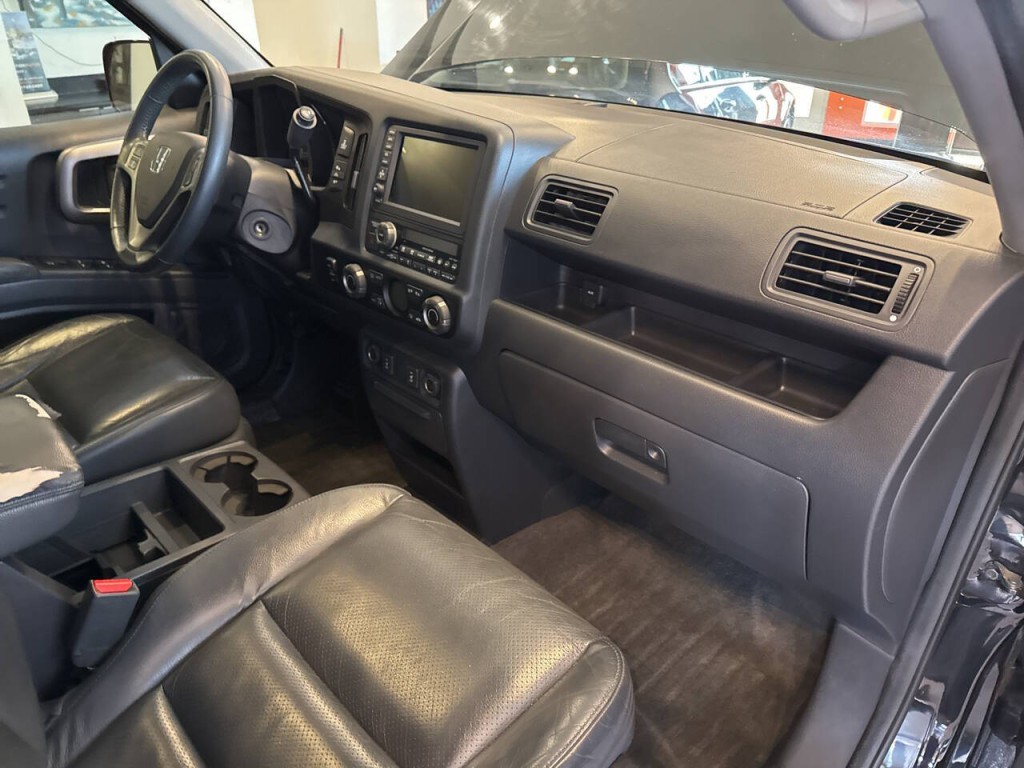 2013 Honda Ridgeline Image 39