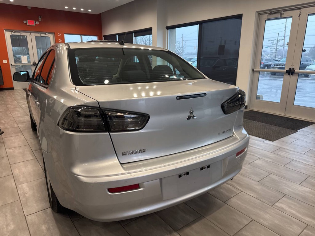 2009 Mitsubishi Lancer Image 12