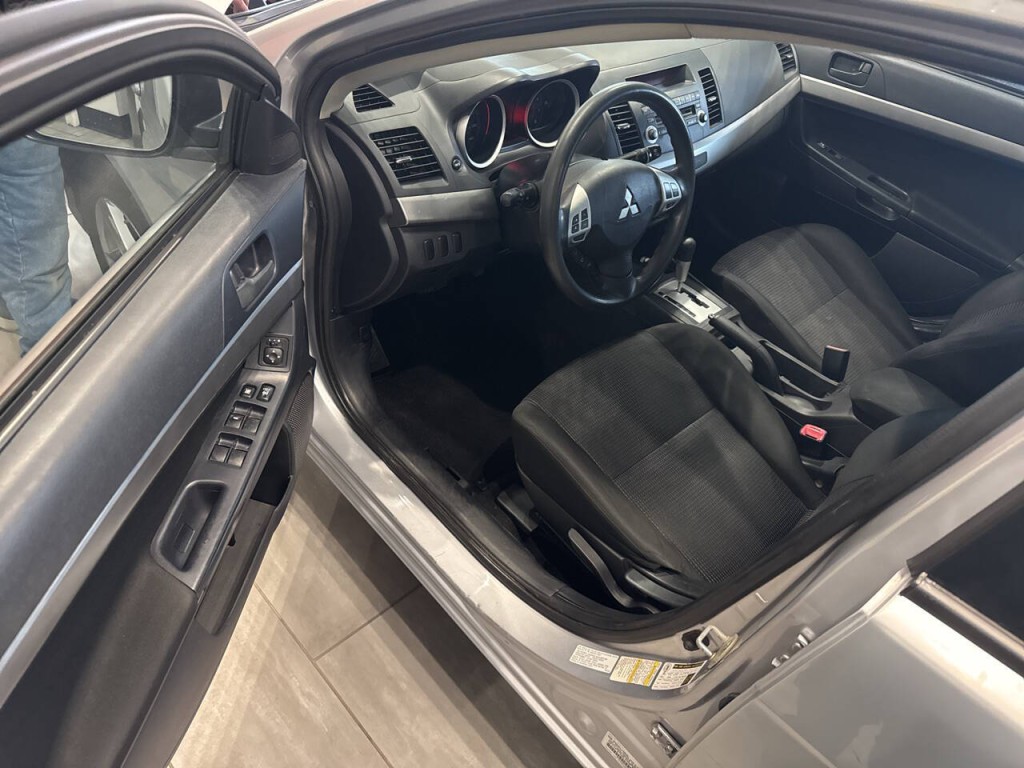 2009 Mitsubishi Lancer Image 14