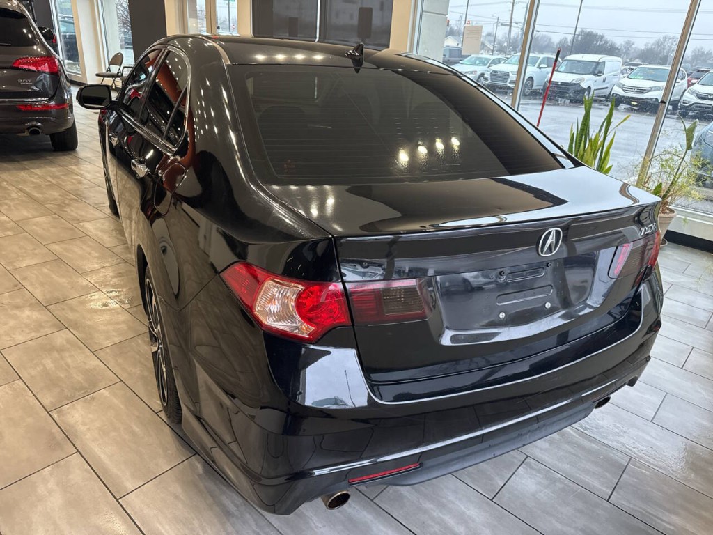 2013 Acura TSX Image 11