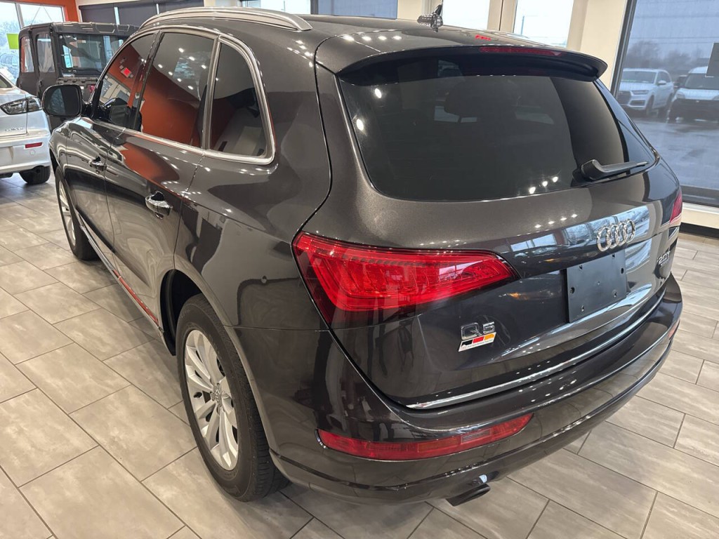 2015 Audi Q5 Image 9