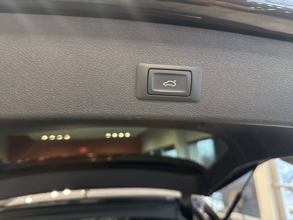 2015 Audi Q5 Image 21