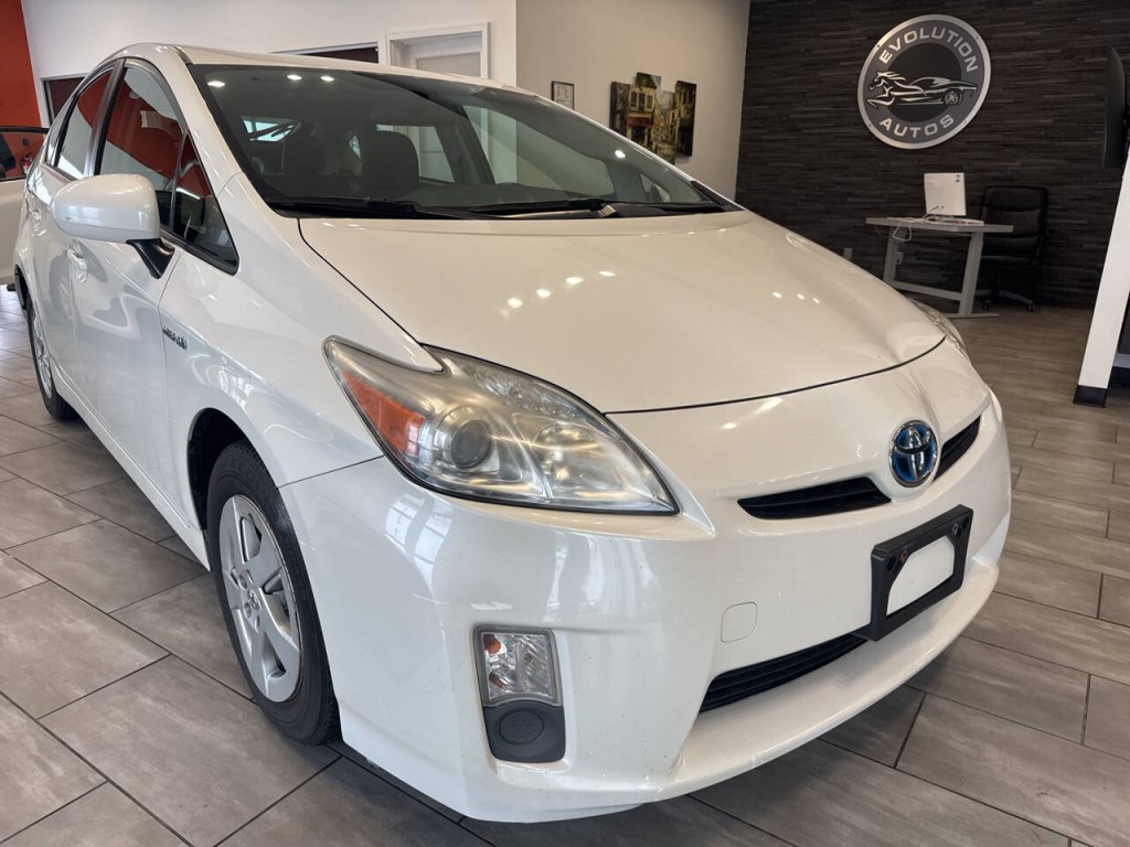 2010 Toyota Prius Image 1