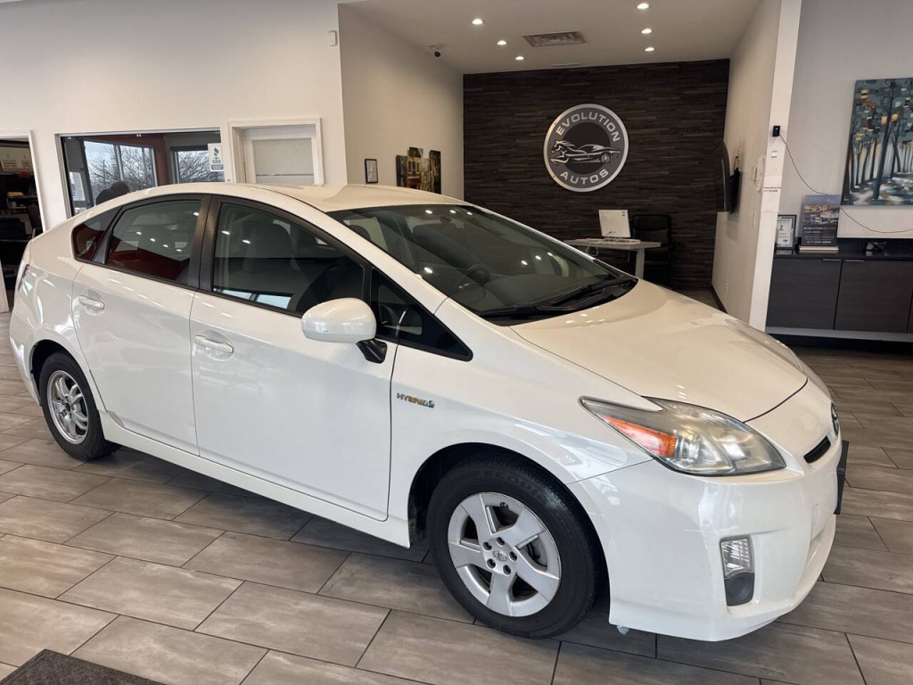2010 Toyota Prius Image 3