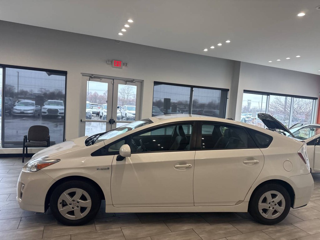 2010 Toyota Prius Image 9